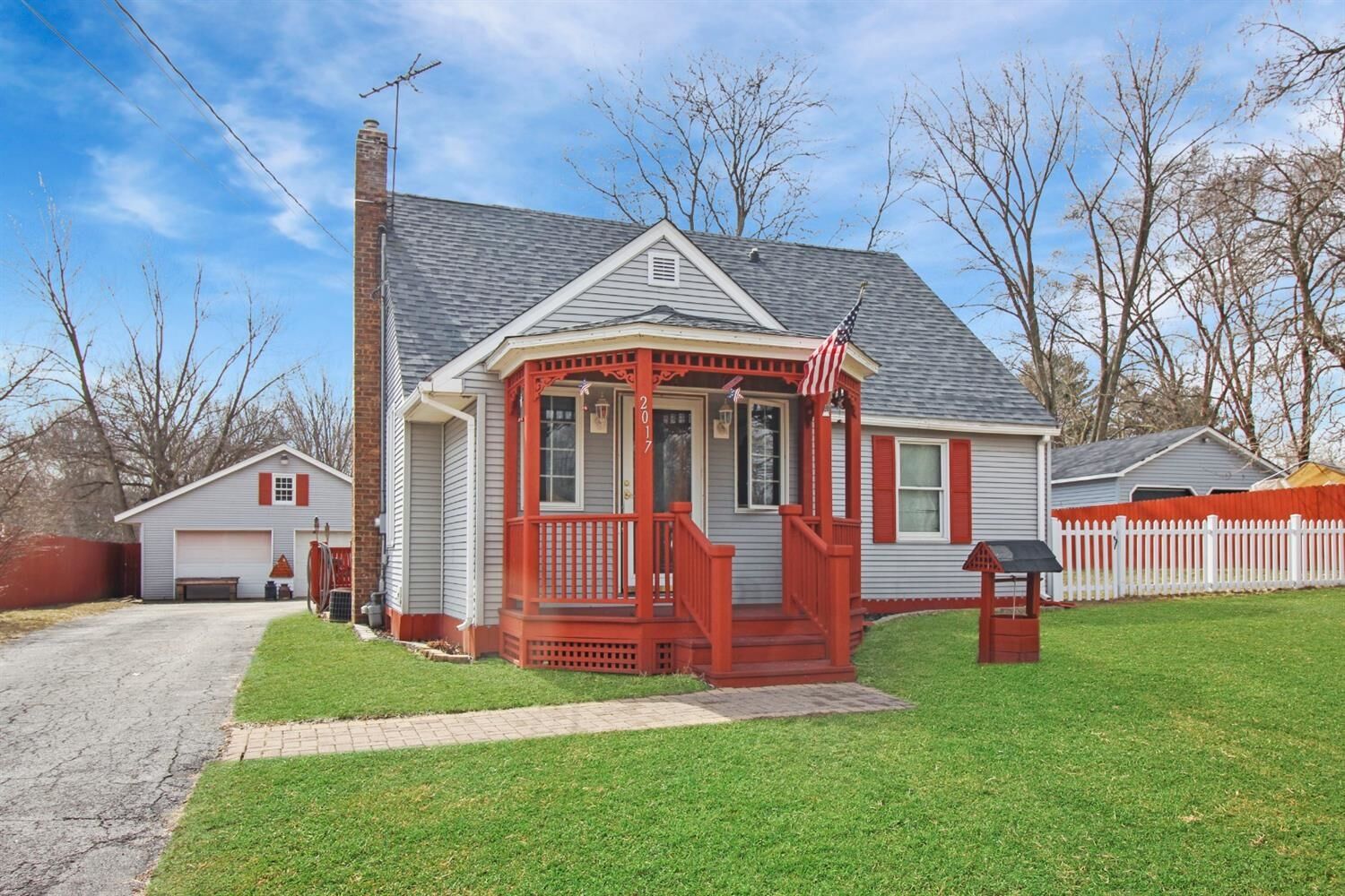 Property Photo: 2017 E Elm Street IN 46319