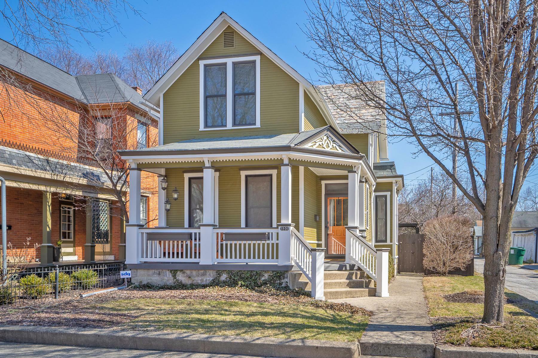 Property Photo: 830 Bruck Street OH 43206