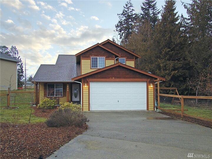 Property Photo: 1204 S O St WA 98363