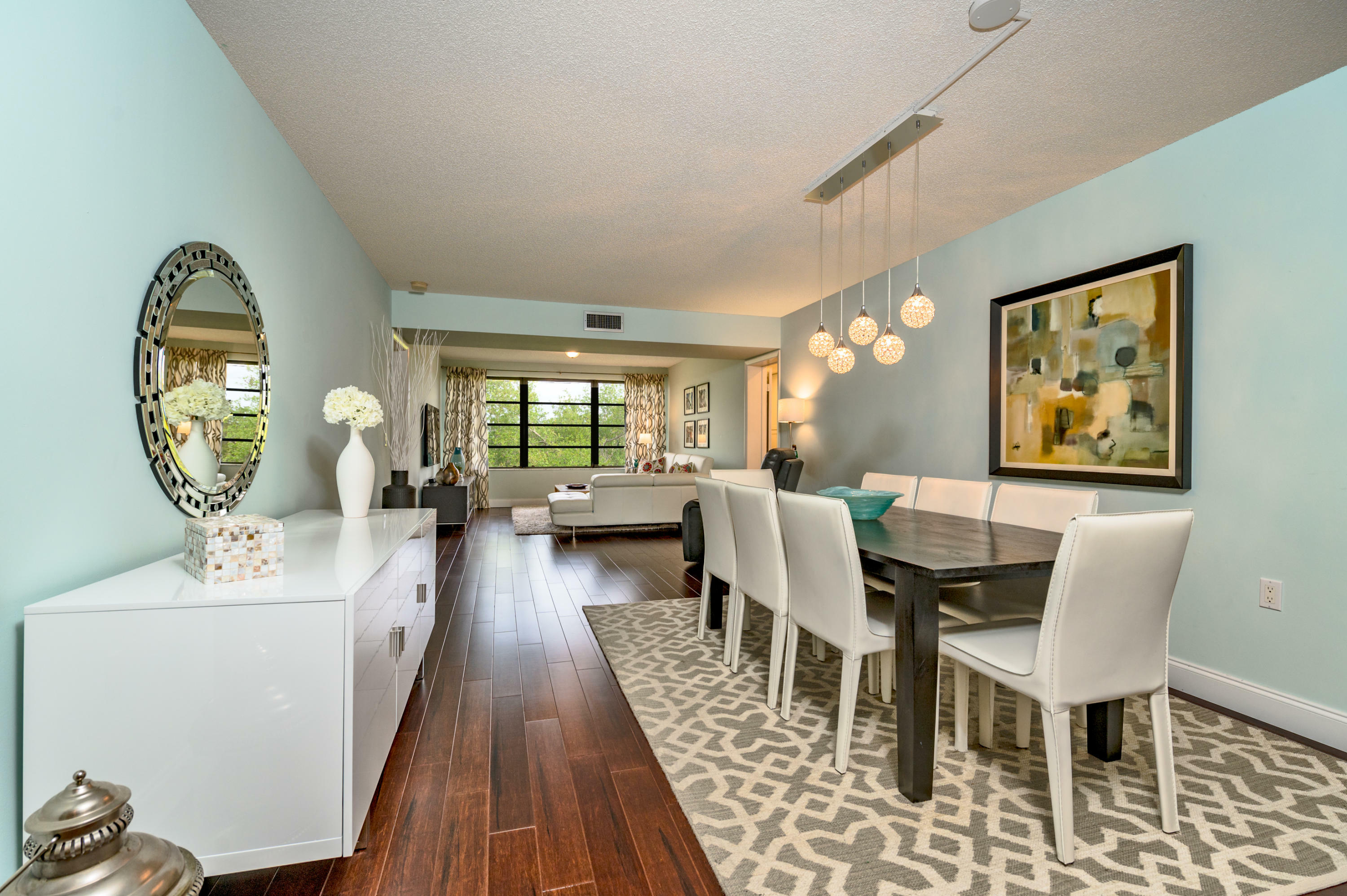 Property Photo: 6109 Balboa Circle 403 FL 33433