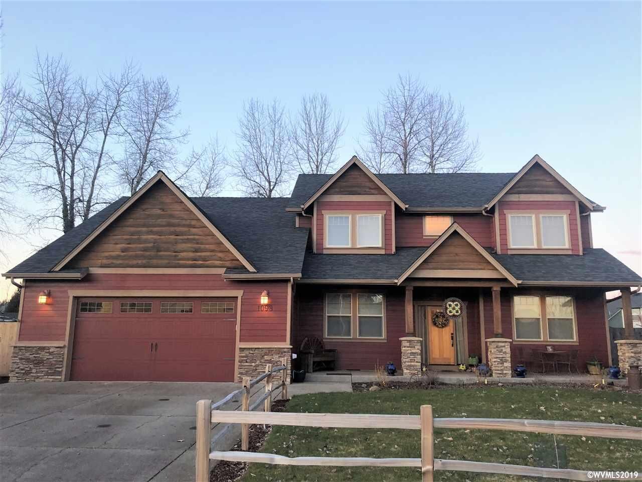 Property Photo: 1098 SW Forestry Ln OR 97338