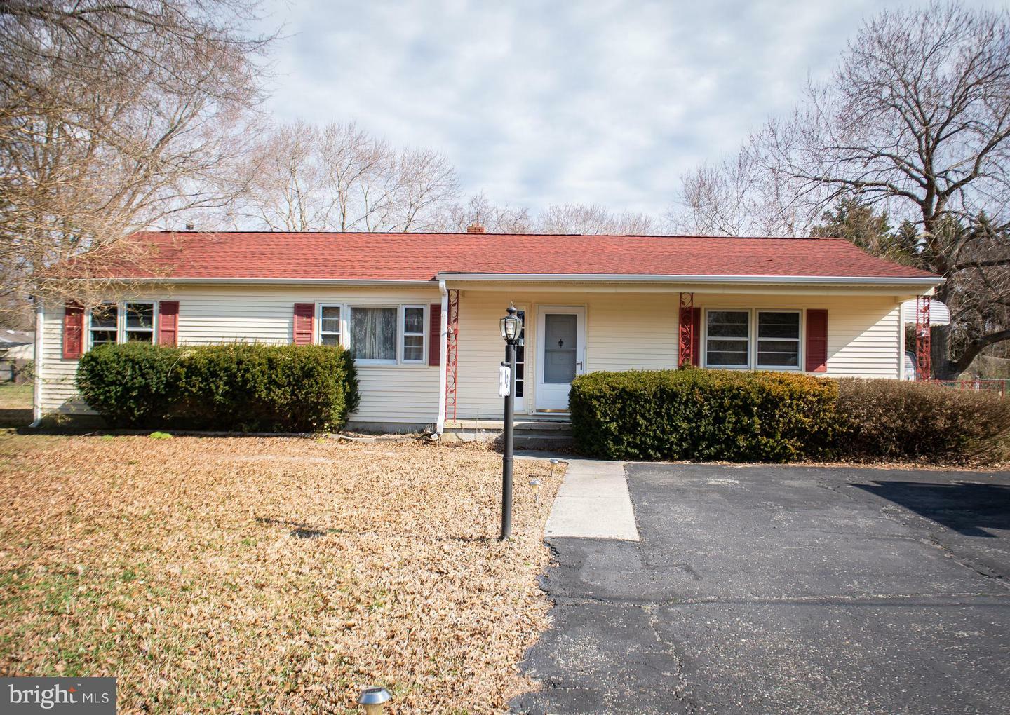 Property Photo:  123 Johnson Drive  MD 21804 