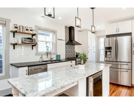 Property Photo:  51 Sydney St 2  MA 02145 