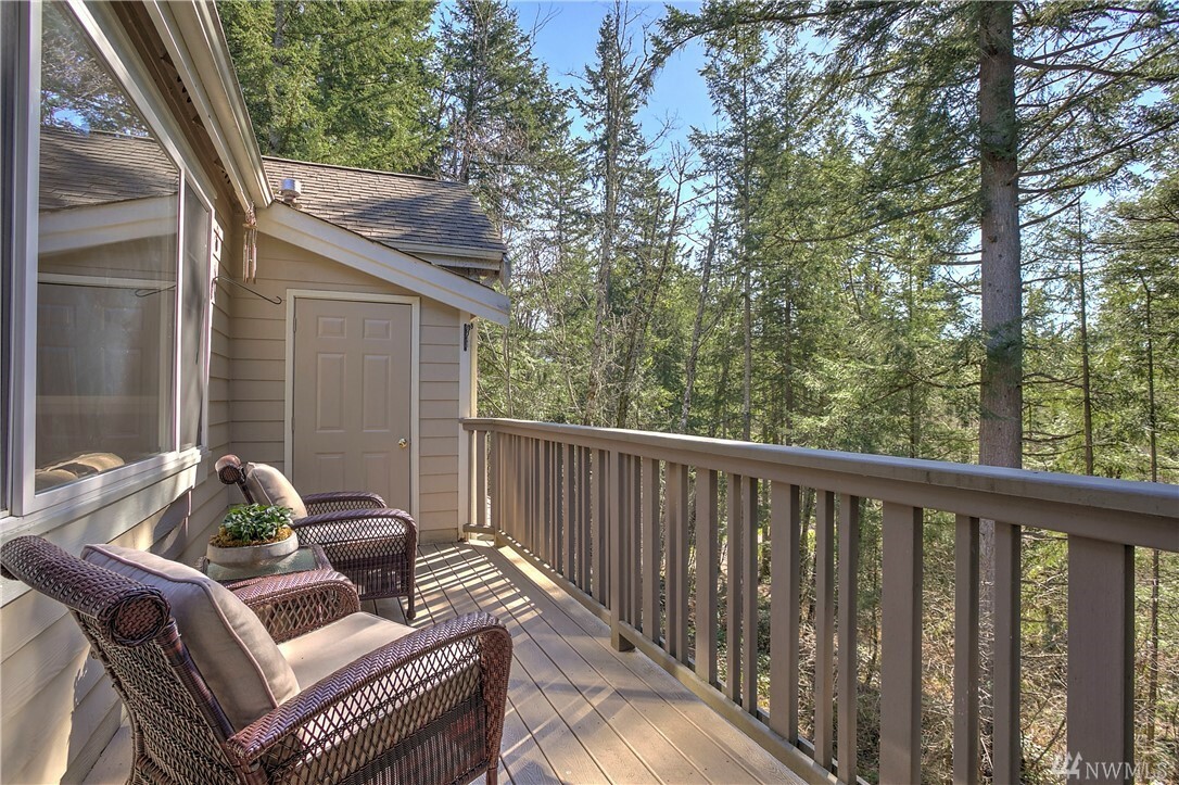 Property Photo:  4153 248th Ct SE  WA 98029 