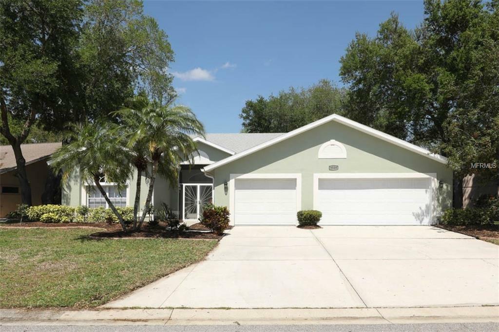 Property Photo:  9539 Knightsbridge Circle  FL 34238 