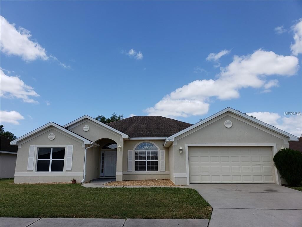 Property Photo:  6852 Brompton Drive  FL 33809 