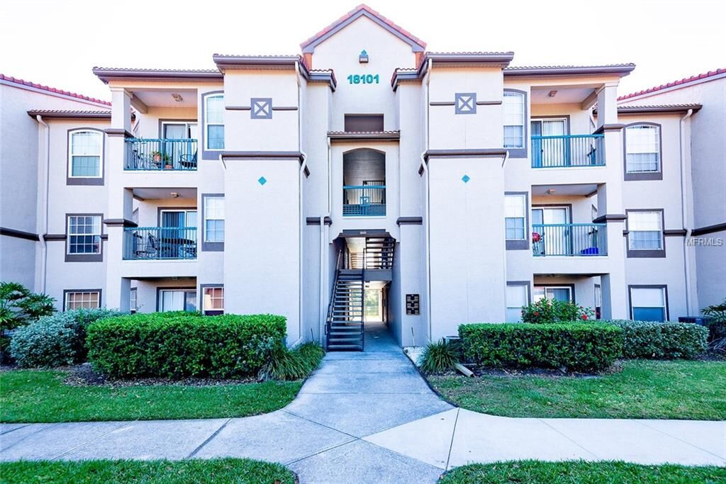 Property Photo: 18101 Peregrines Perch Place 212 FL 33558