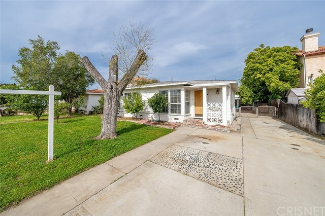 Property Photo:  14753 Hagar Street  CA 91345 