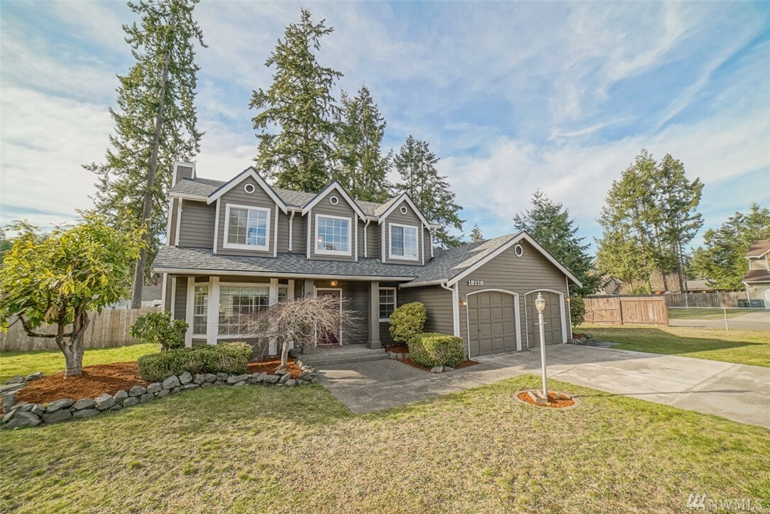Property Photo: 15110 18th Ave S WA 98387