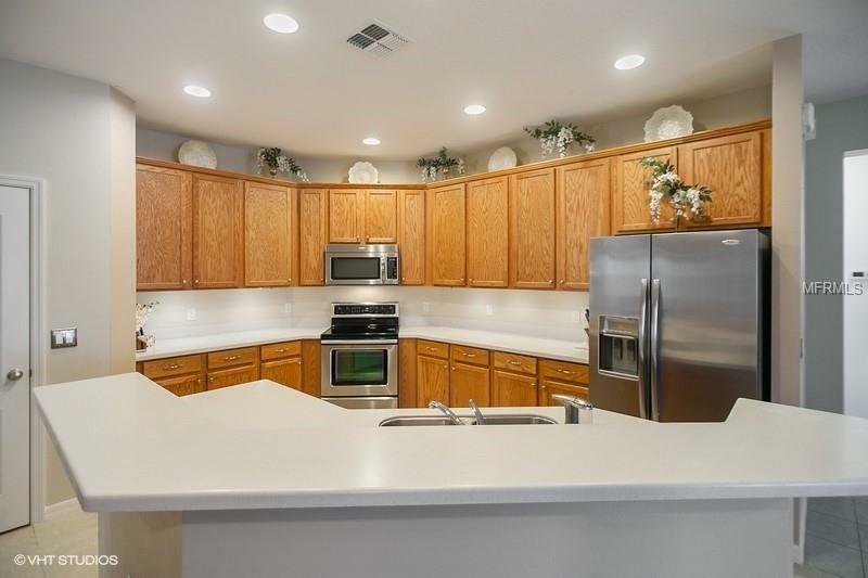 Property Photo:  3641 Foxchase Drive  FL 34711 