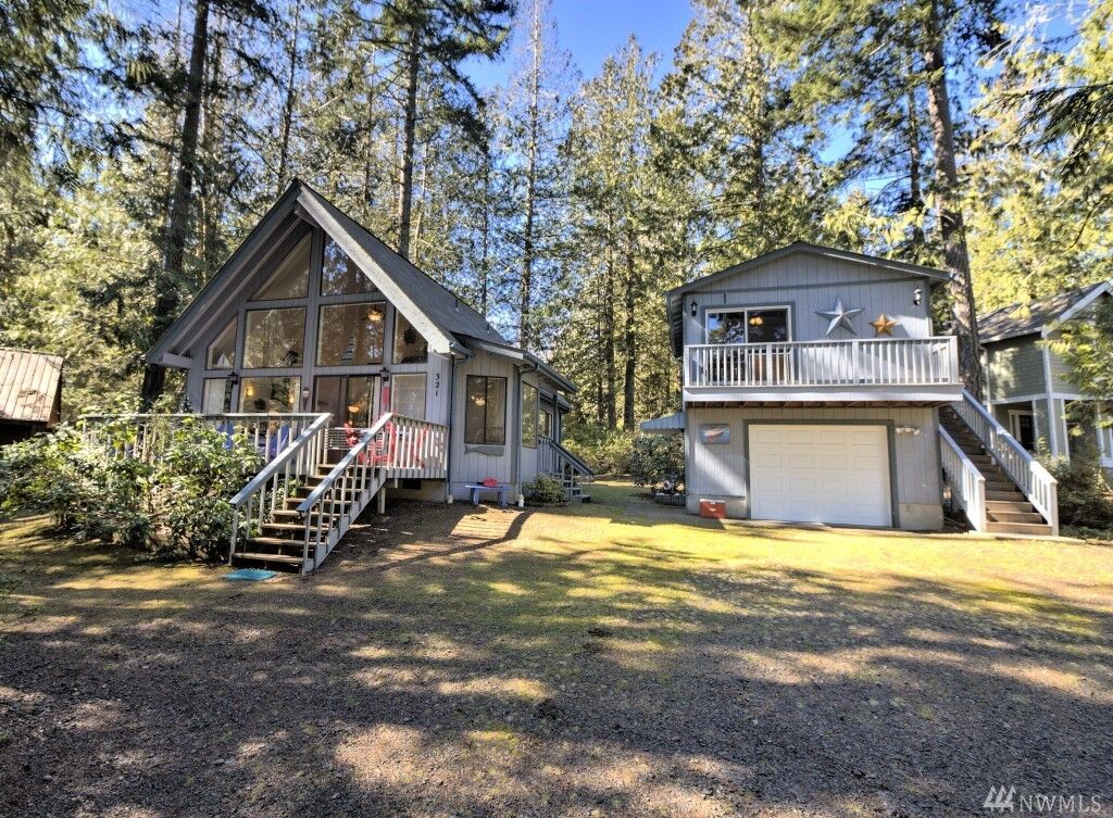 Property Photo: 321 E Pointes Dr E WA 98584