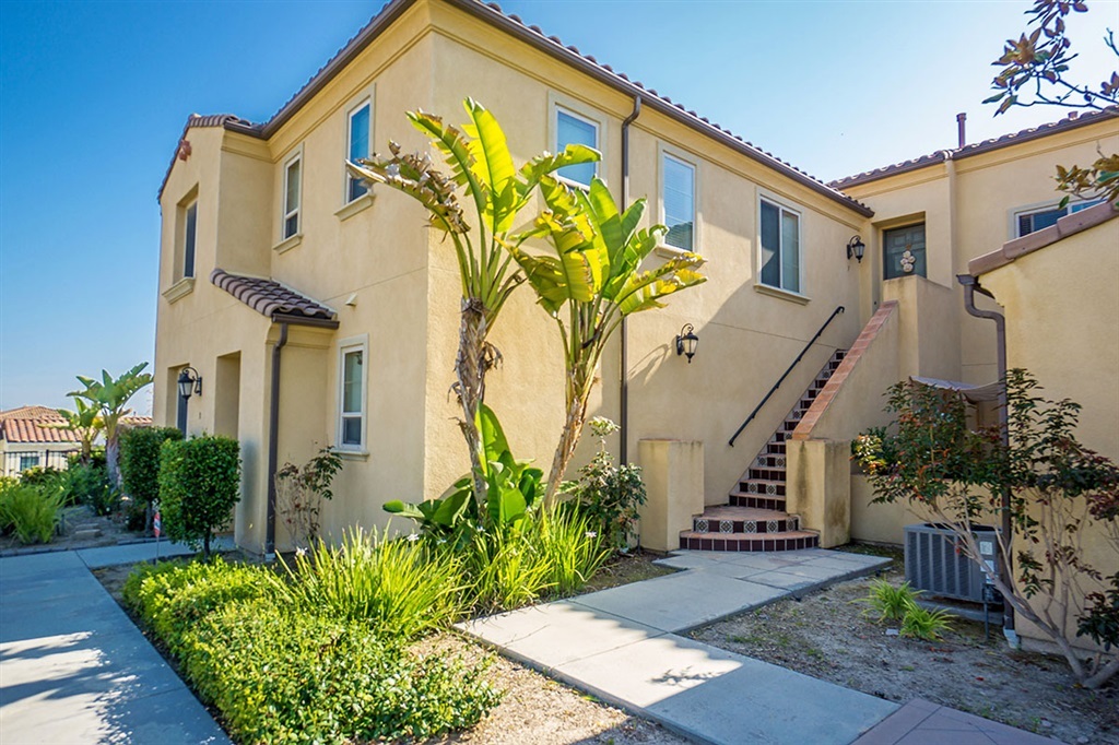 Property Photo:  1803 Talmadge 7  CA 91915 