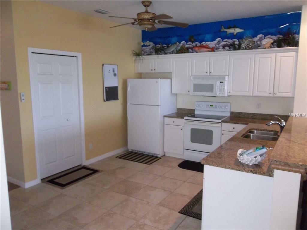 Property Photo:  1431 Aqui Esta Drive 522  FL 33950 