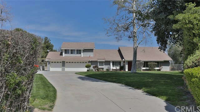 Property Photo:  12110 Fenimore Drive  CA 92555 