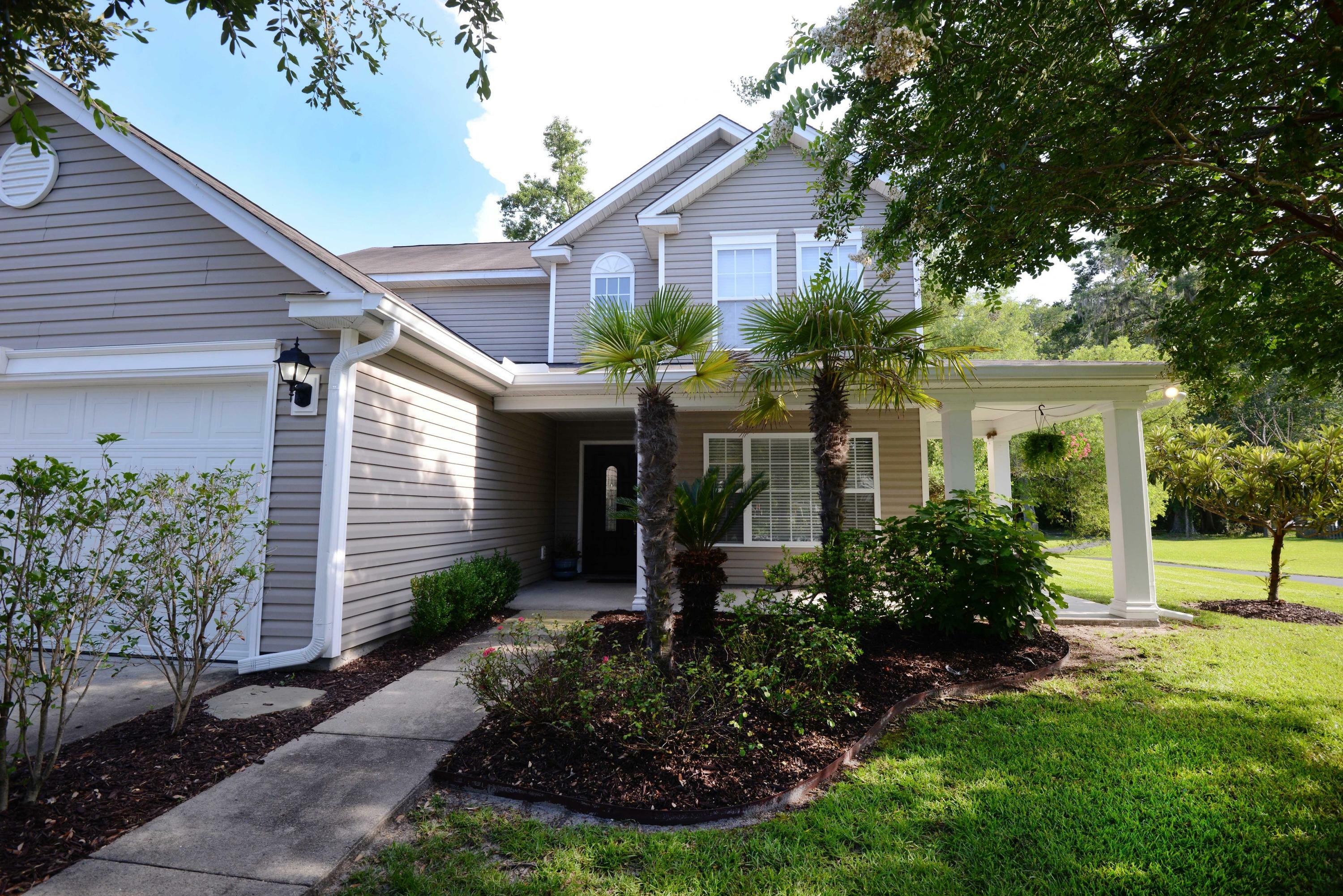 Property Photo:  219 Arbor Oaks Drive  SC 29485 