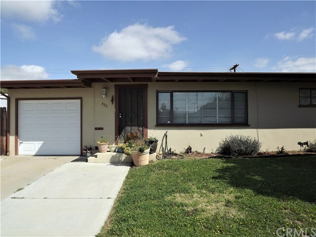 Property Photo:  833 E Las Flores Way  CA 93454 