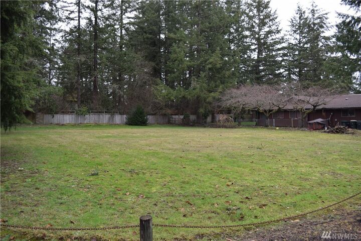 Property Photo:  3810 15th Ct NE  WA 98506 
