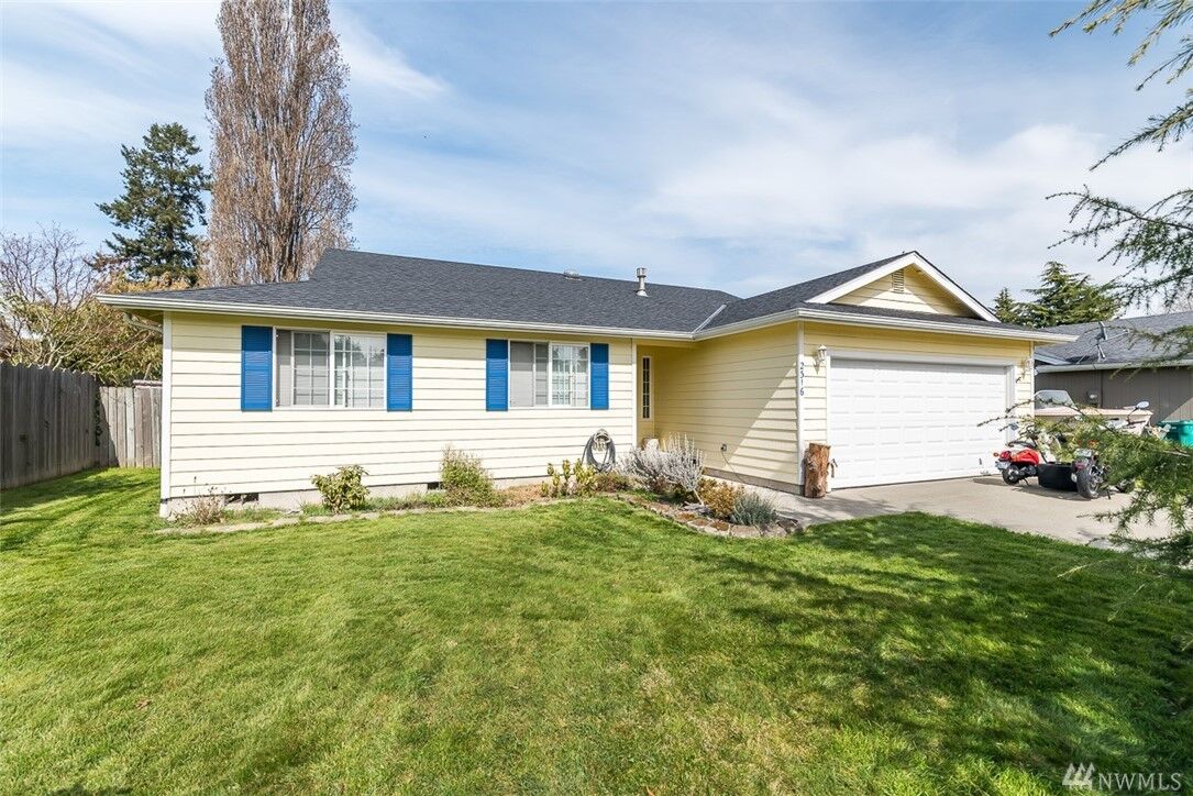 Property Photo: 2316 13th St WA 98221
