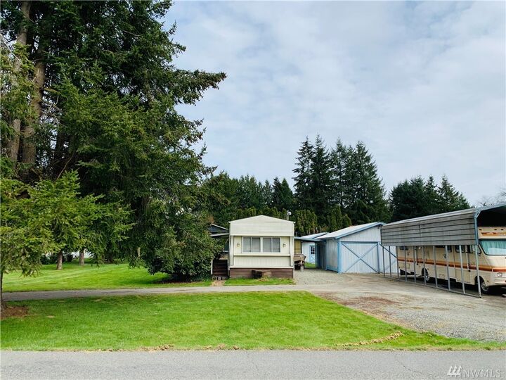 Property Photo: 6021 147th Ave NE WA 98258