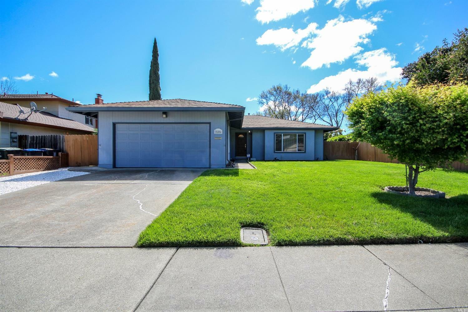 Property Photo:  2606 Carnation Drive  CA 94533 