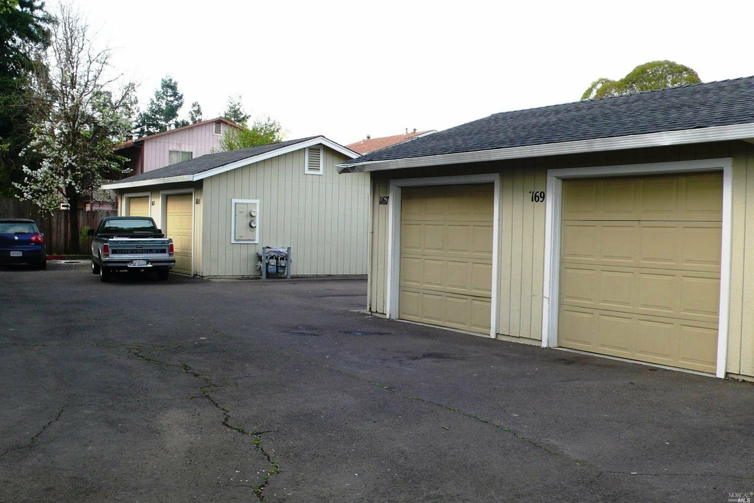 Property Photo:  1163 1169 Sylvia Court  CA 94559 