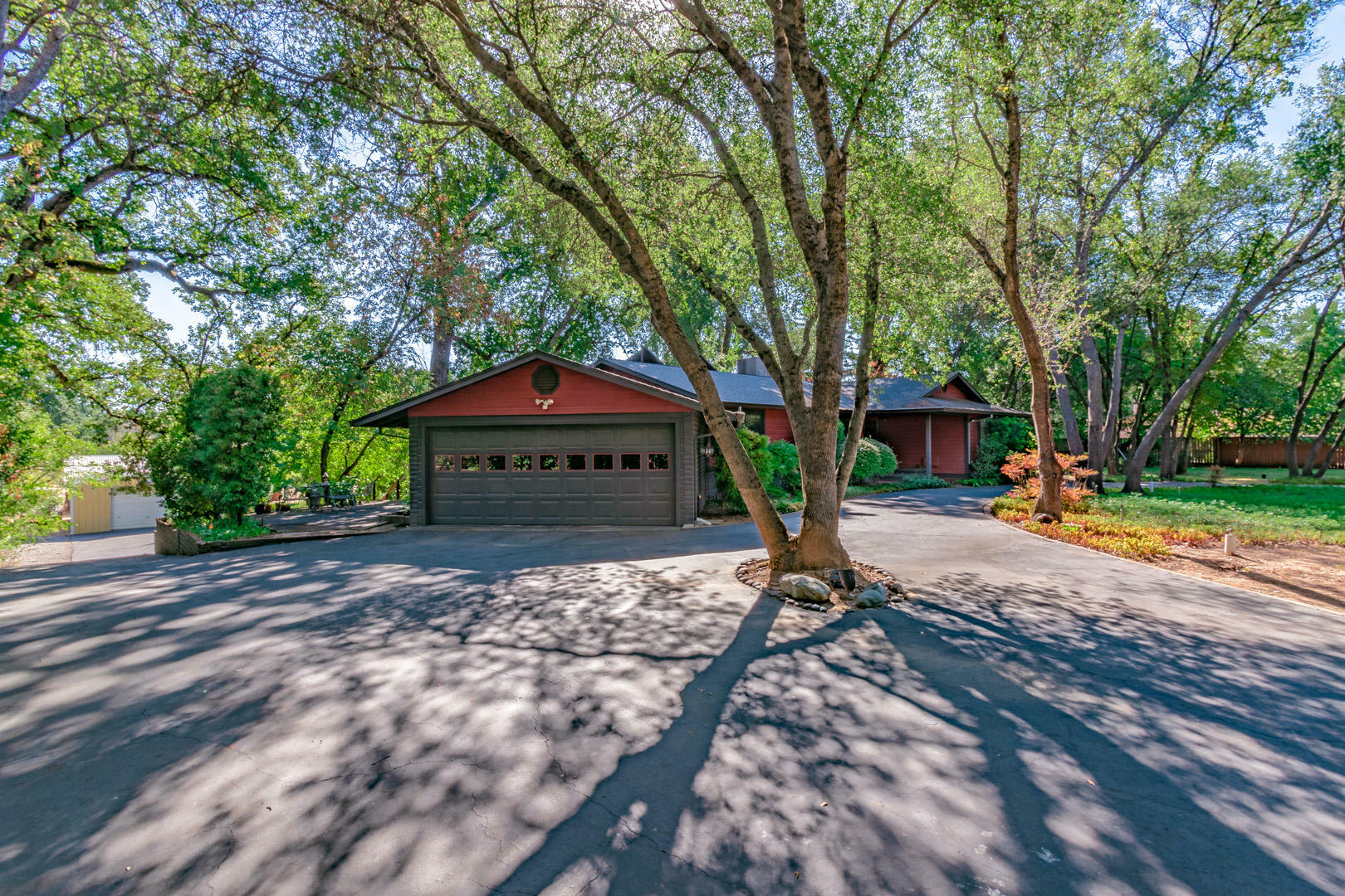 Property Photo:  9847 Oriole Lane  CA 96073 