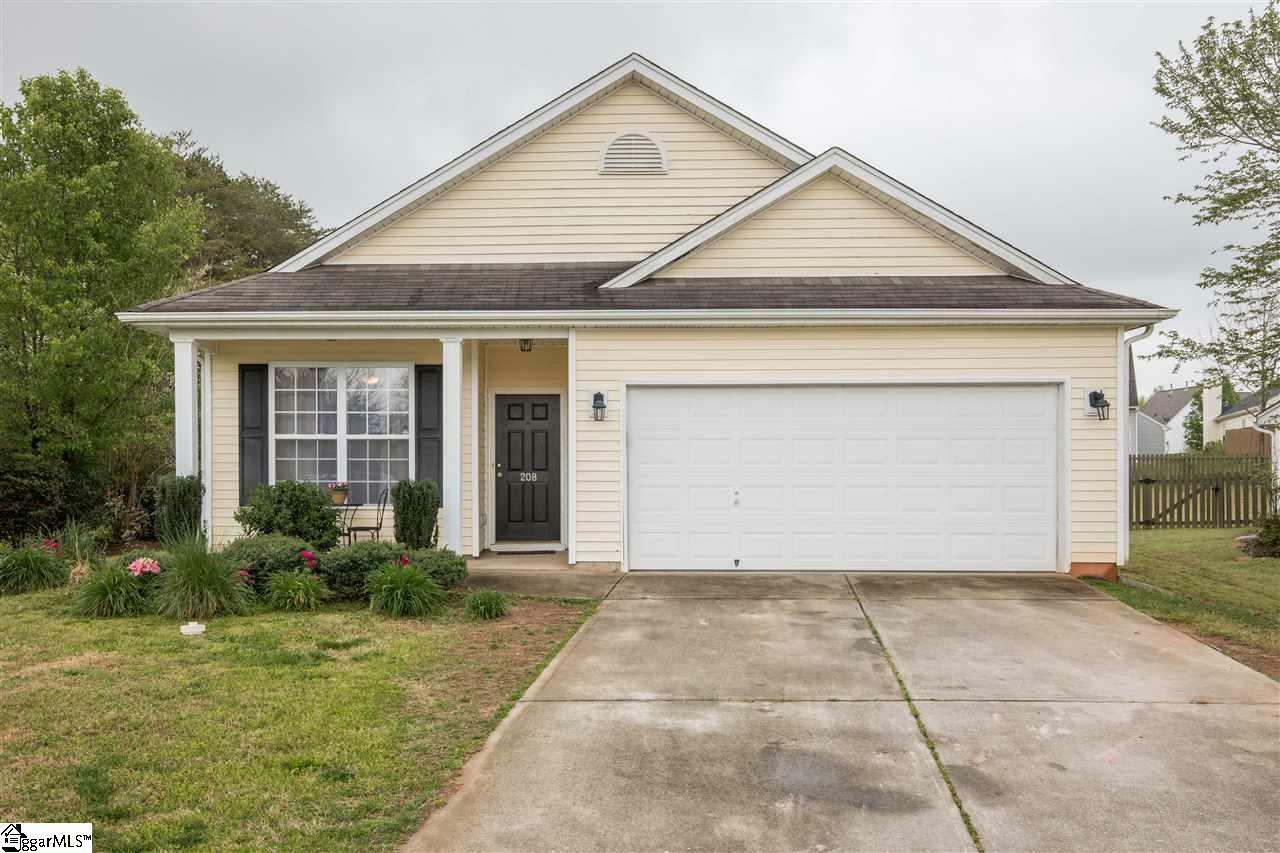 Property Photo:  208 Perthwood Place  SC 29617 