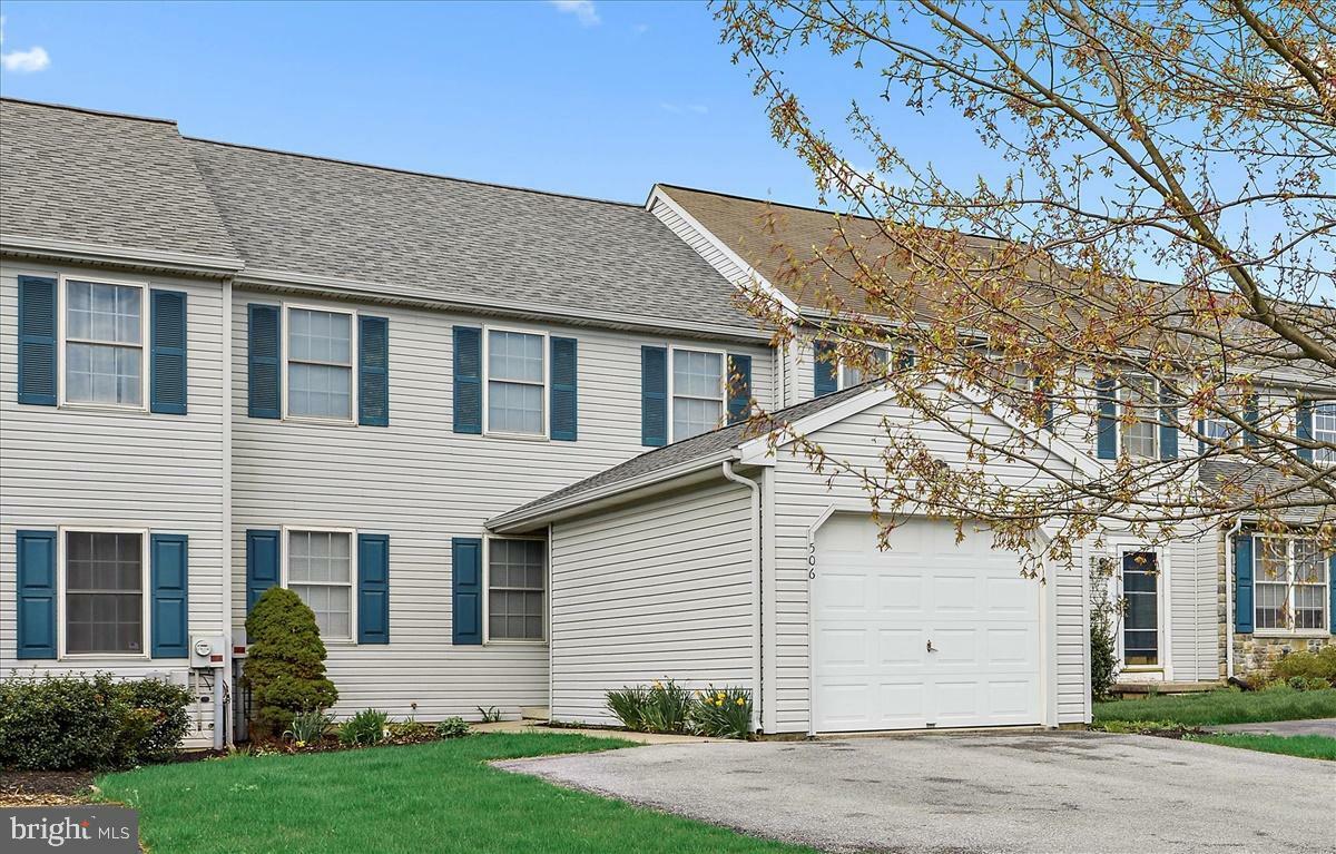 Property Photo:  506 Wood Duck Drive  PA 17545 