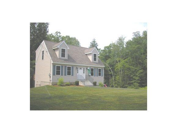 Property Photo: 131 Green Farm Road NH 03071