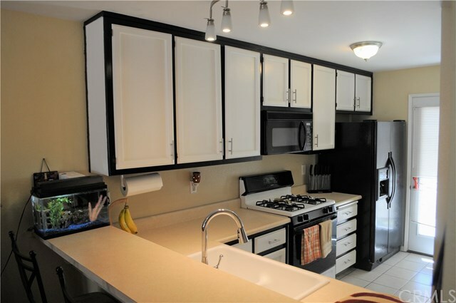 Property Photo:  1633 Front Street 7  CA 93445 