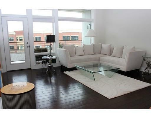 Property Photo: 23 Shipyard 406 MA 02043