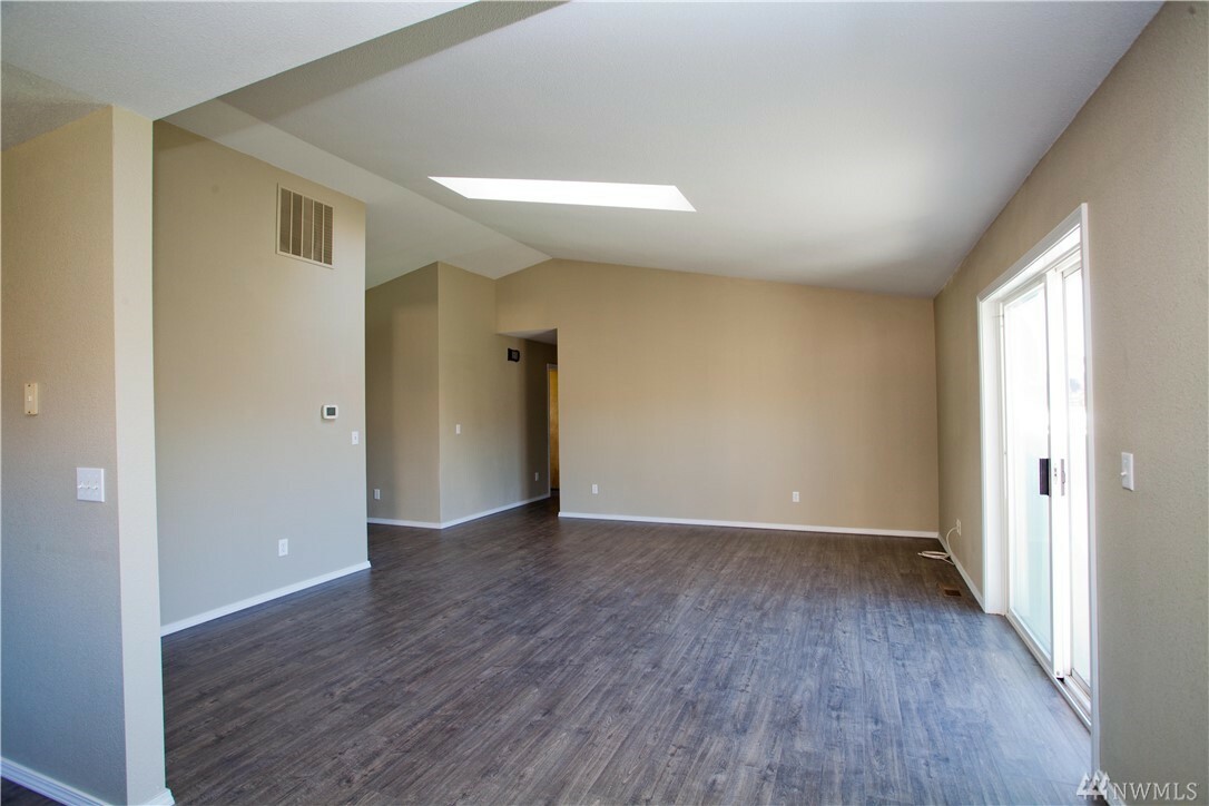 Property Photo: 1900 Northfield WA 98801