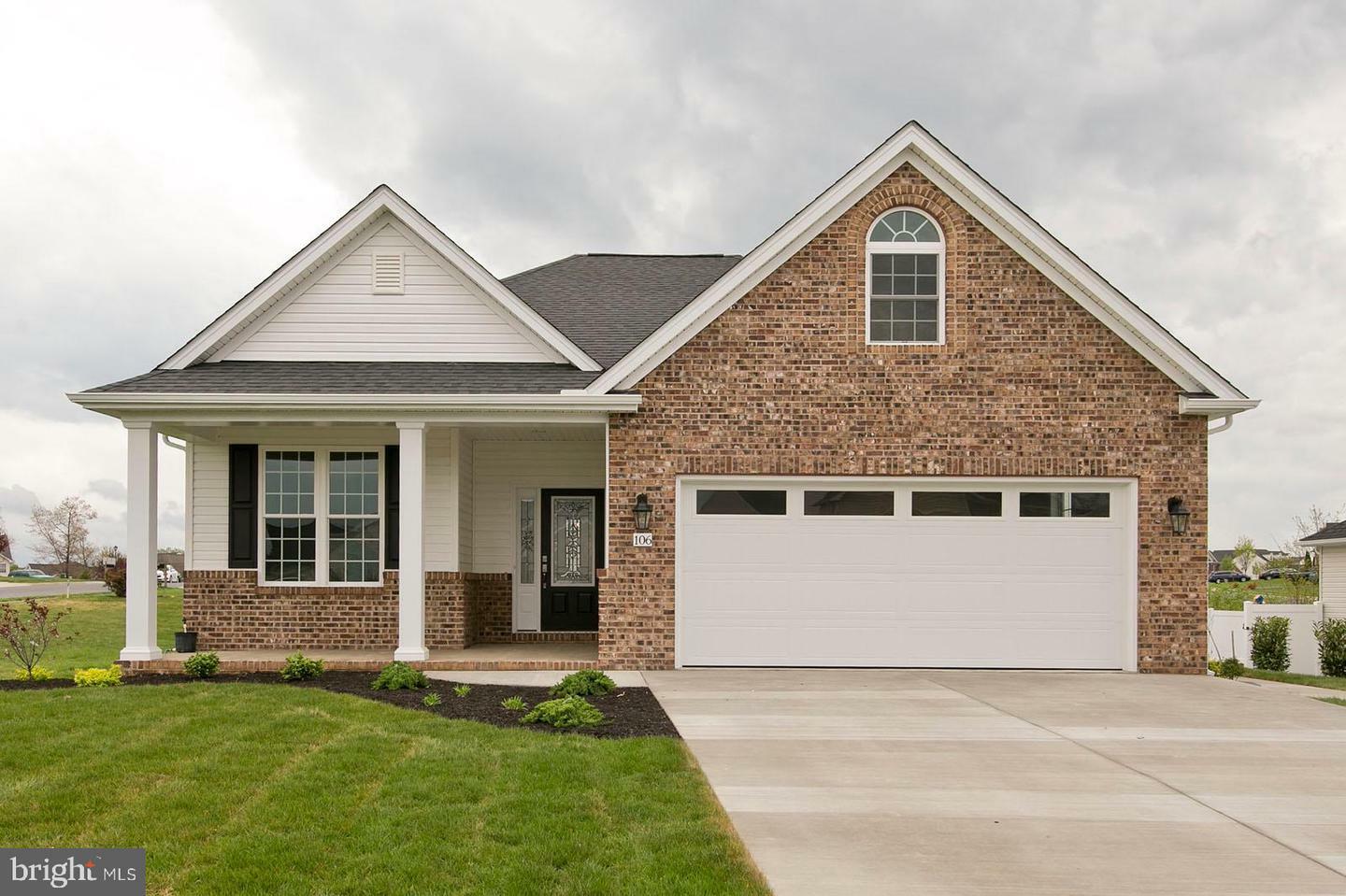 Property Photo:  106 Ivy Hill Ct Court  VA 22655 