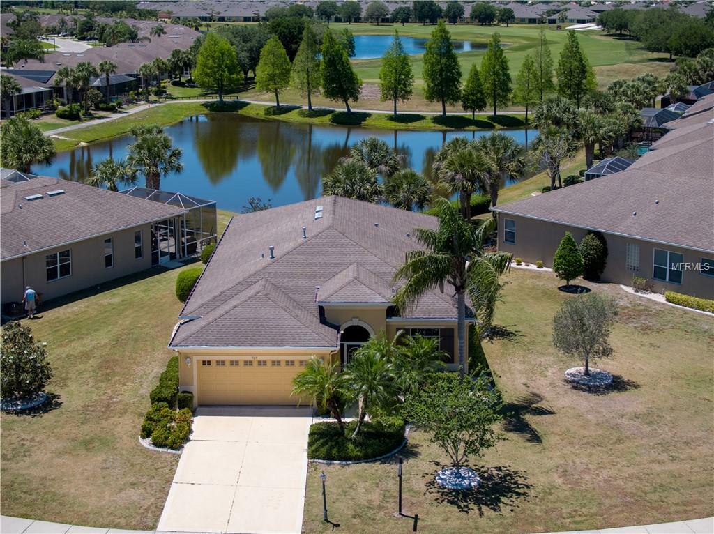 Property Photo:  909 Regal Manor Way  FL 33573 