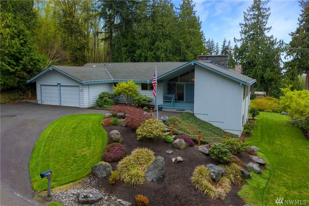 Property Photo:  2305 Cedar Hills Place  WA 98274 