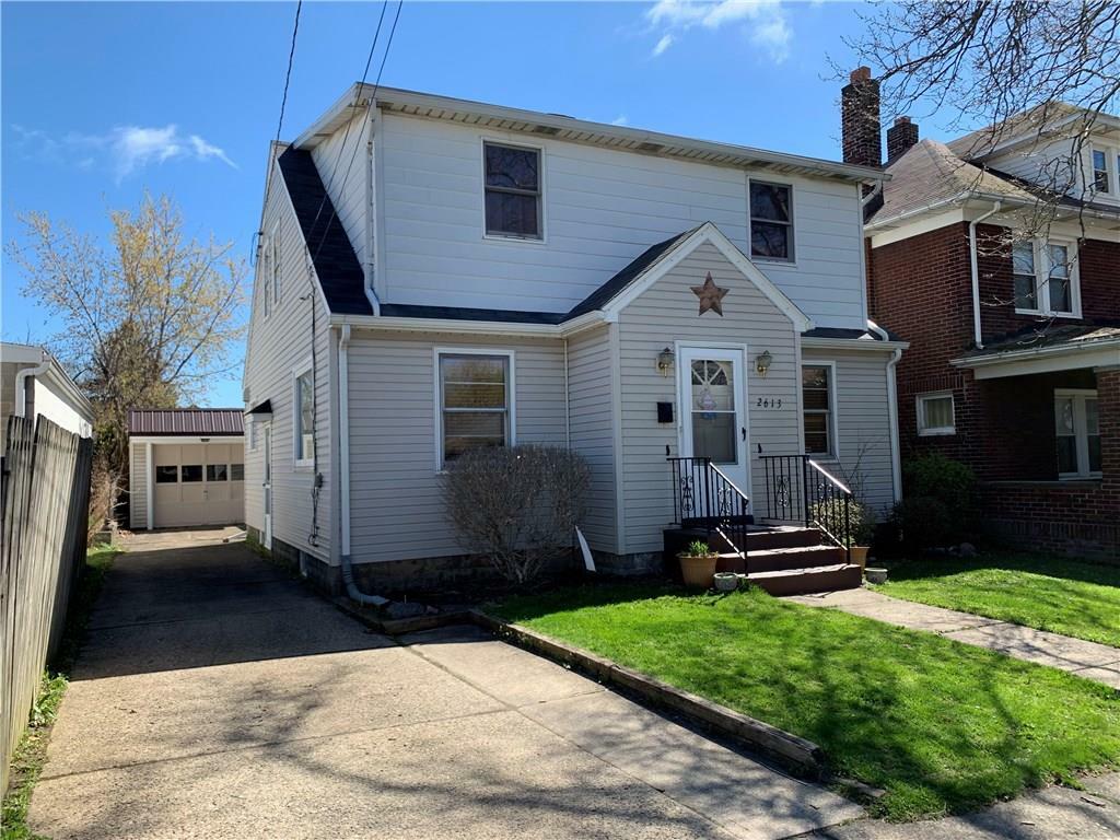 Property Photo:  2613 Poplar Street  PA 16508 