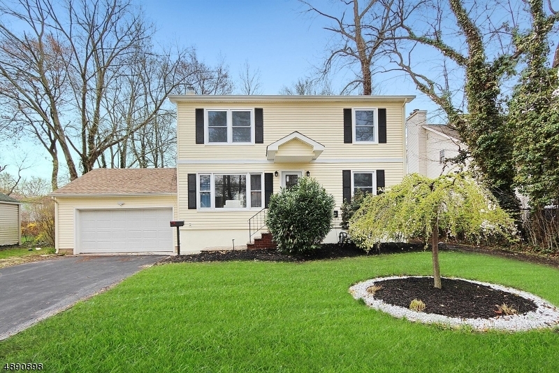 Property Photo:  200 S Martine Ave  NJ 07023 