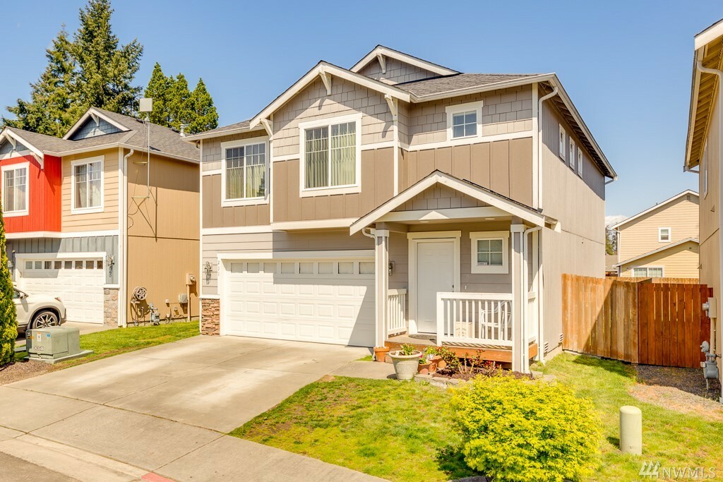 Property Photo: 231 92nd St SW WA 98204