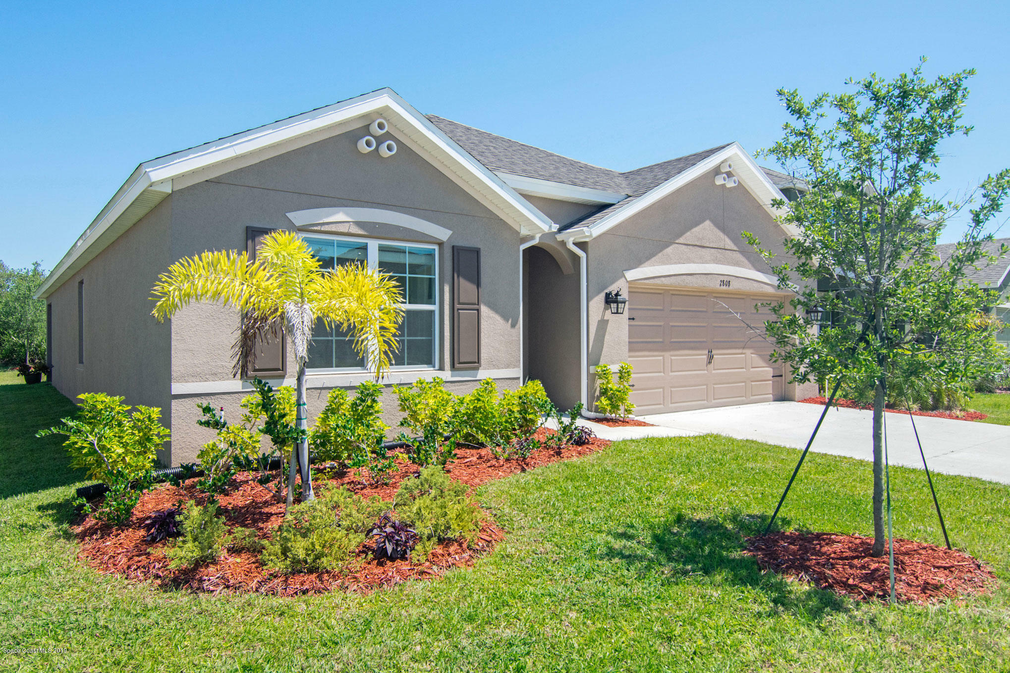 Property Photo:  2808 Amber Court  FL 32935 