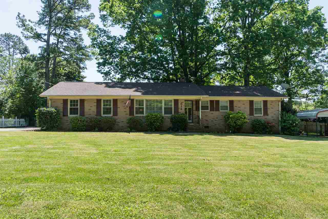 Property Photo:  514 Mapleton Drive  SC 29607 