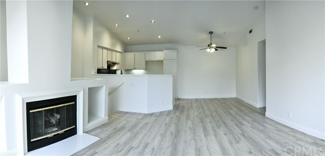 Property Photo:  109 Marinella Aisle  CA 92606 