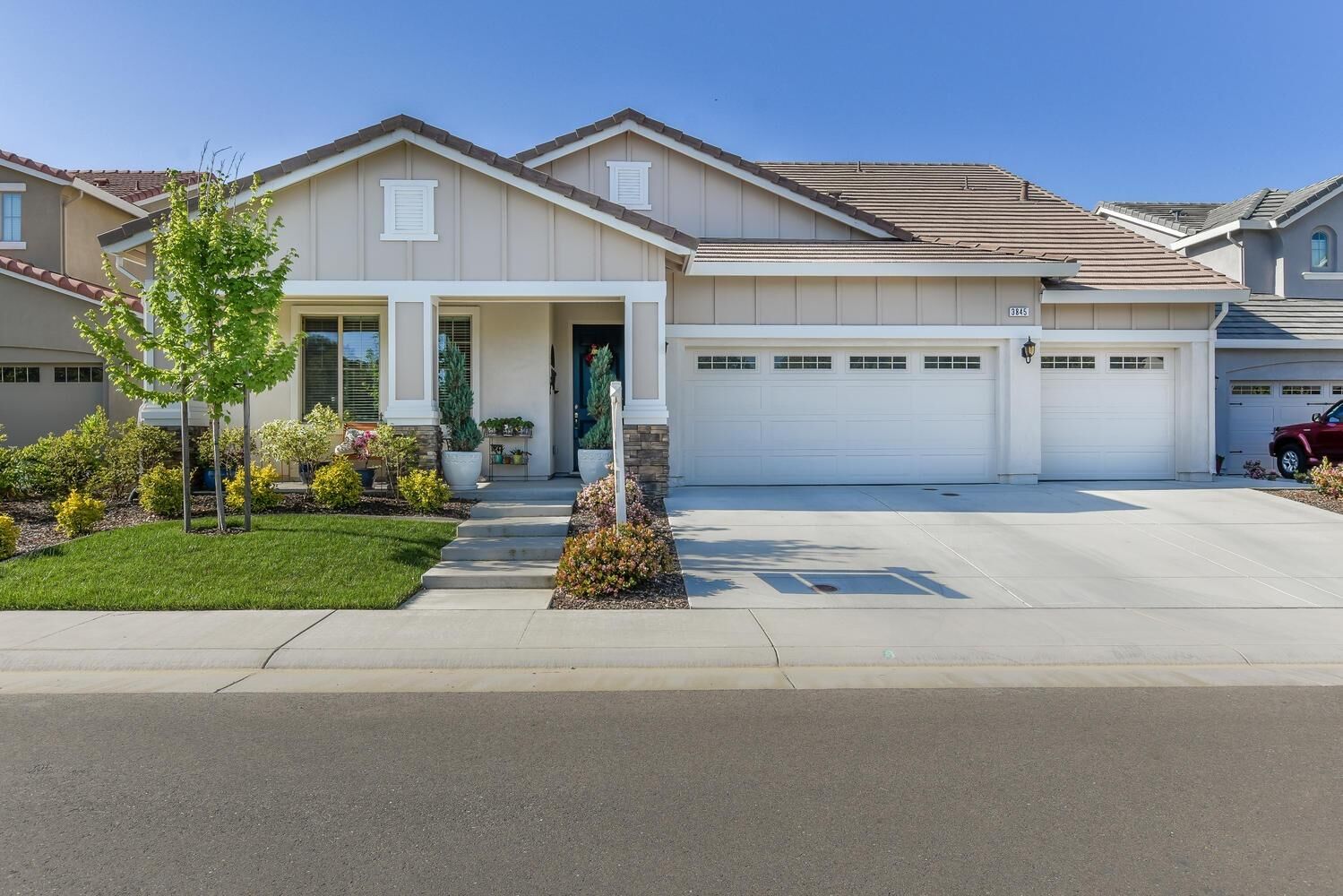 Property Photo:  3845 Fenway Circle  CA 95677 