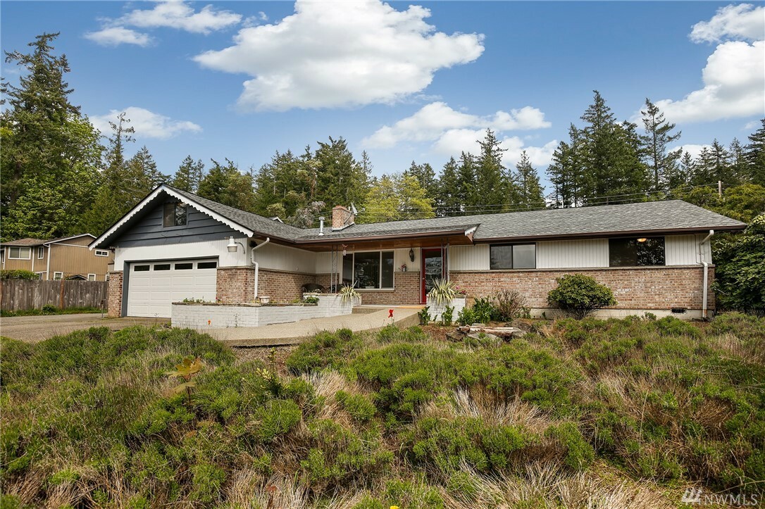 Property Photo:  13320 Goodnough Dr NW  WA 98332 