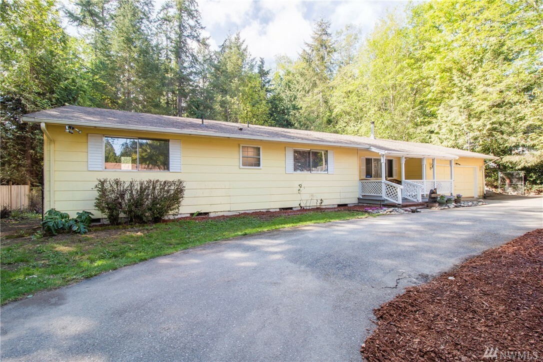 Property Photo:  3959 NE Seldom Seen Ln  WA 98311 