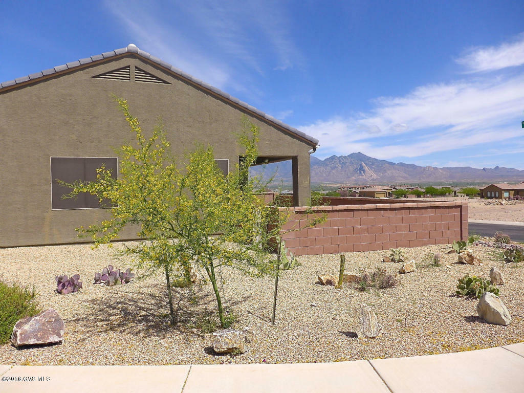 Property Photo:  2537 W Bassett Peak Drive  AZ 85622 