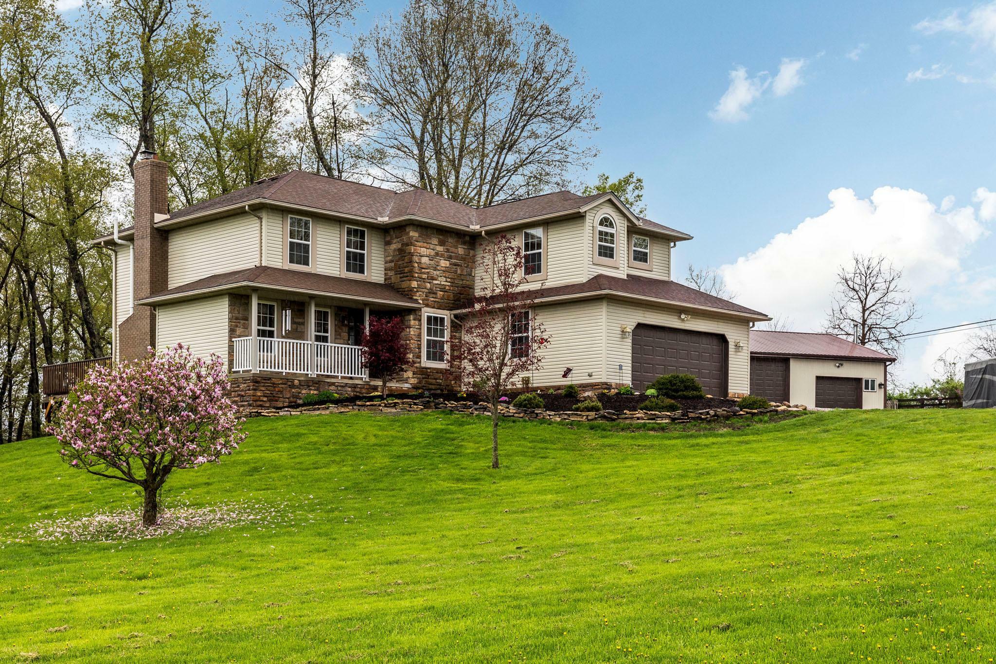 Property Photo: 8258 Lancaster Road OH 43025