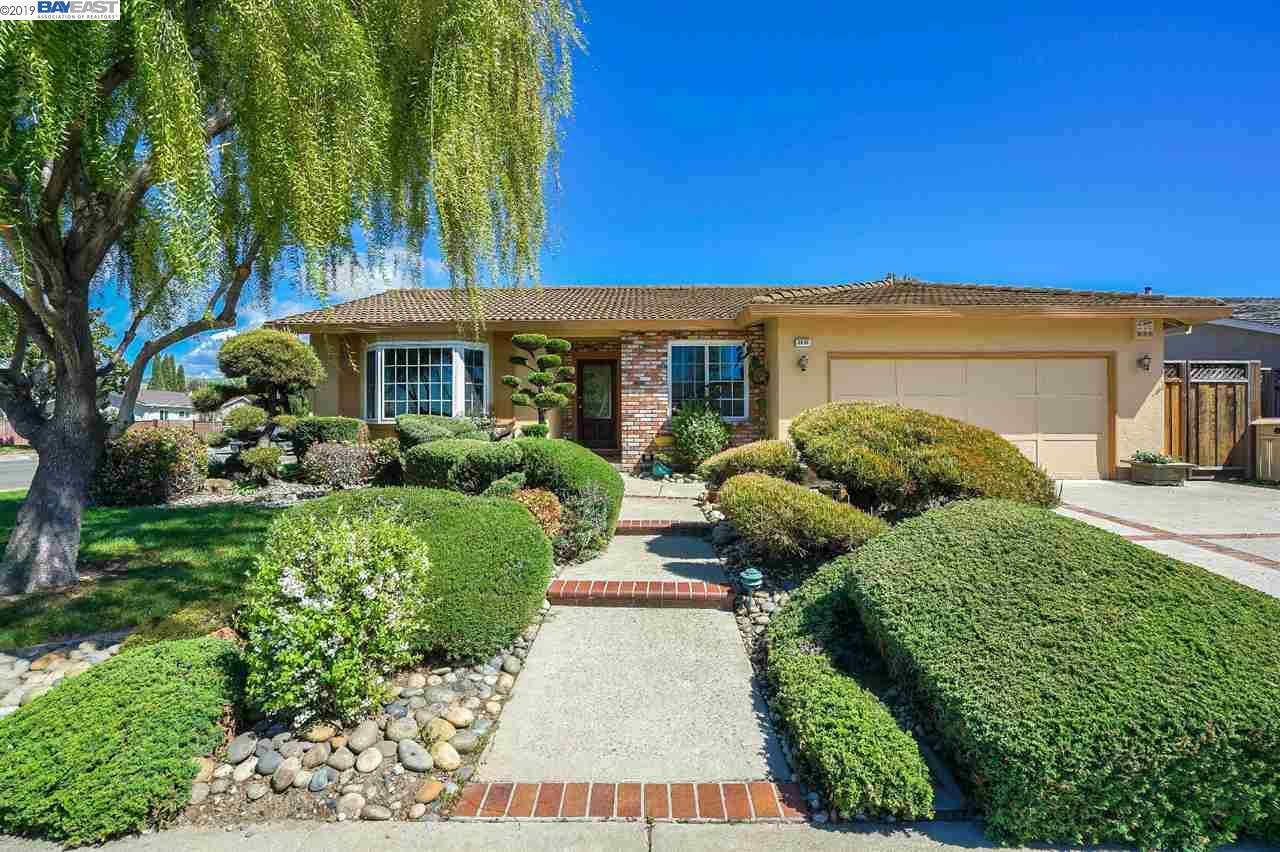 Property Photo:  2578 Windsor Ct  CA 94587 