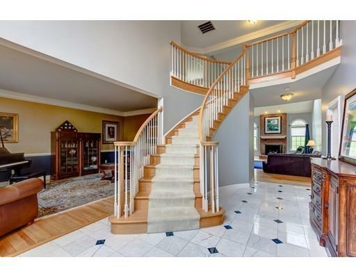 Property Photo: 58 Greenwood Rd MA 01748