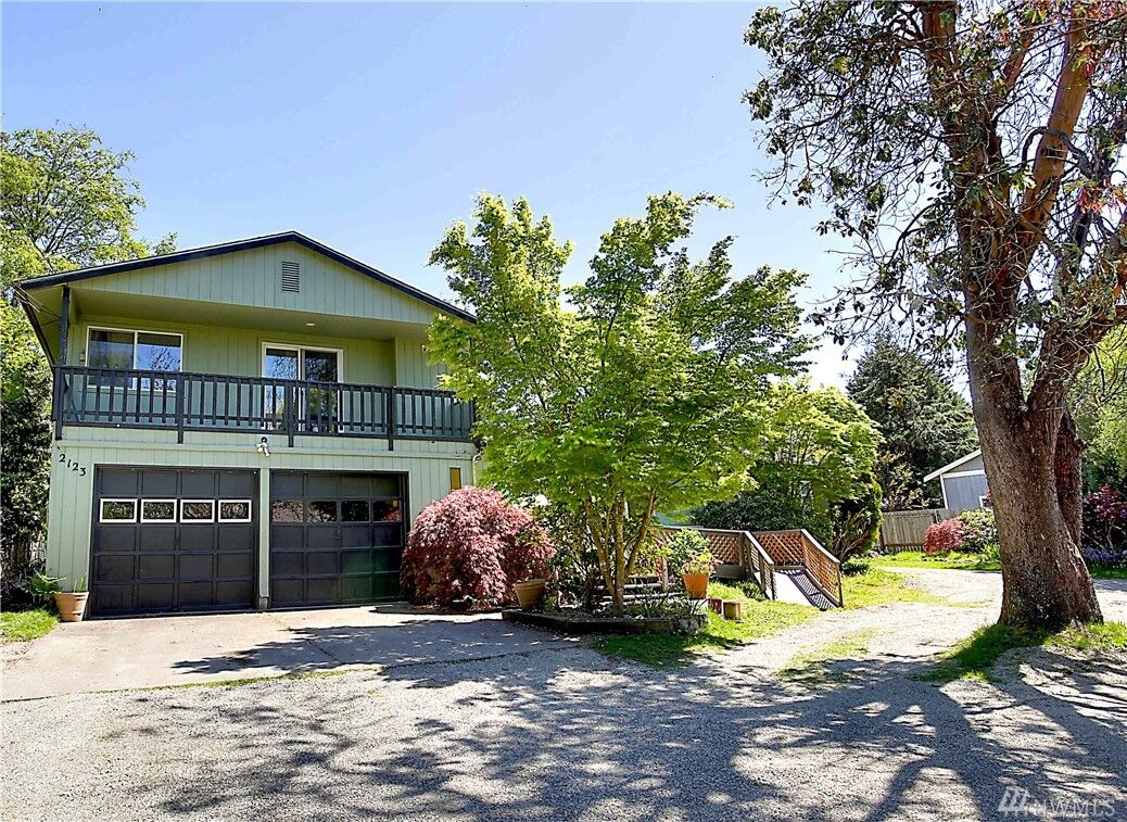 Property Photo: 2123 Mountain View Ave W WA 98466