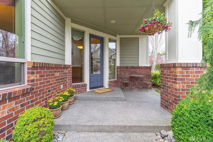 Property Photo:  10035 127th Ave NE  WA 98033 